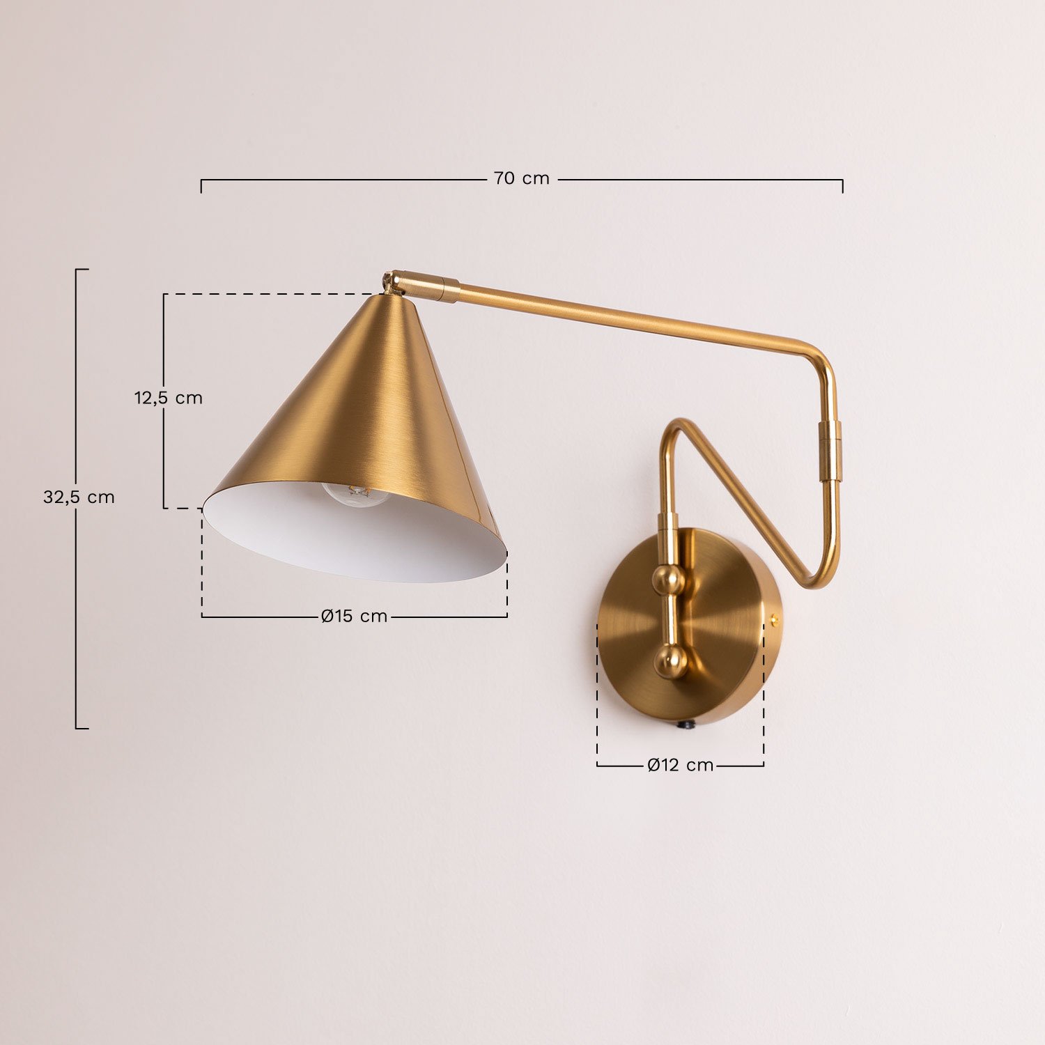 Metallic Wall Sconce Fleka , medidas