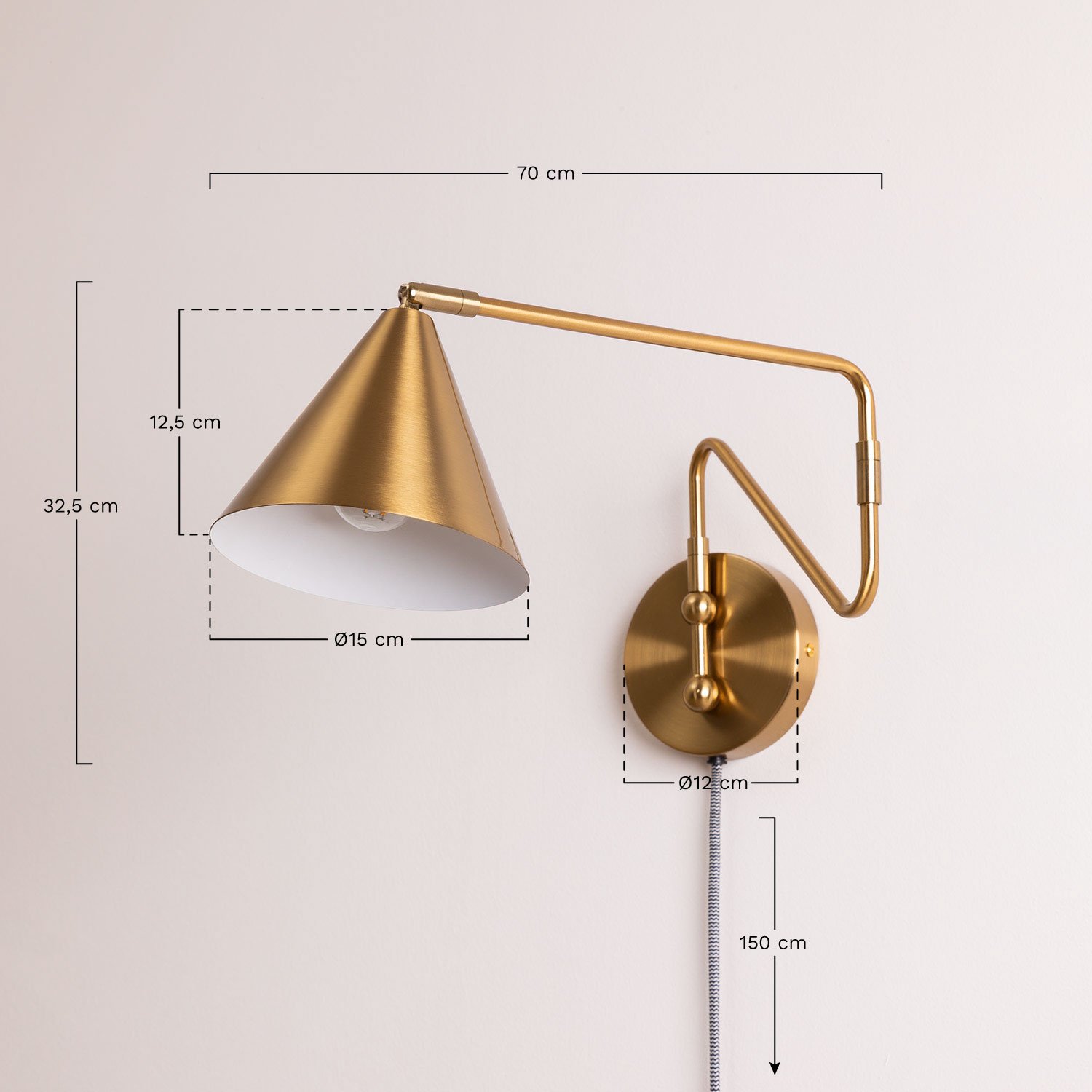Fleka metallic wall lamp, medidas
