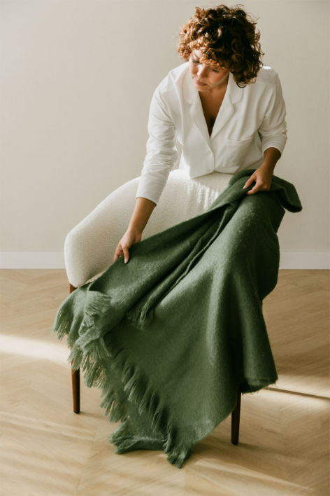 Aurich synthetic fiber blanket