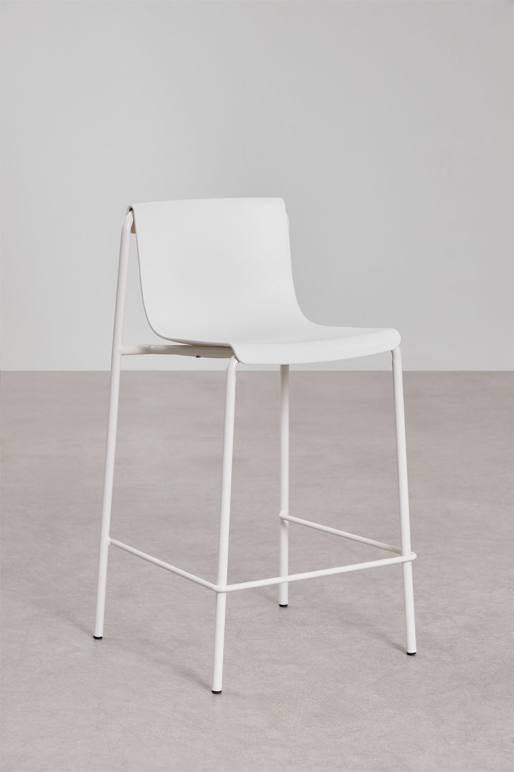 Pack of high stools in Ismene polypropylene SKLUM