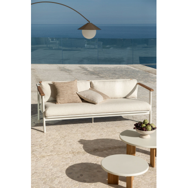 Garden Set With A 3-seater Sofa In Bouclé Fabric And 2 Yervin Aluminum Coffee Tables Natural Colors Bouclé - Sklum