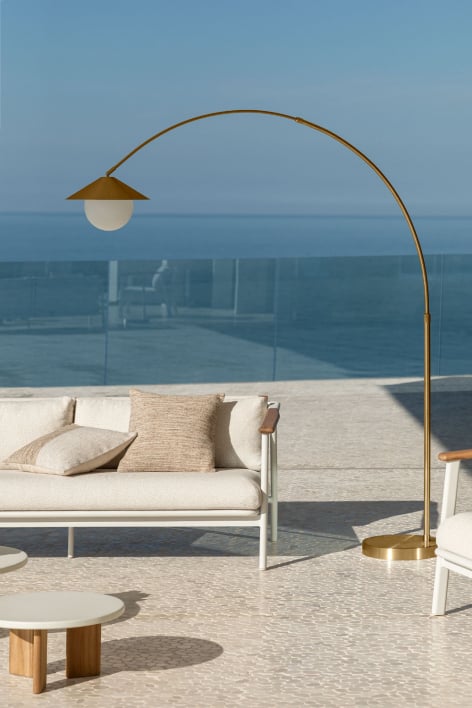 Orvina outdoor iron floor lamp