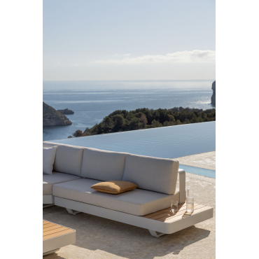2-seater Modular Garden Sofa In Aluminium With Right Side Table In Yarilo Teak Wood Natural Colors Bouclé - Sklum