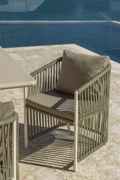 Sophie garden chair with armrests in aluminium and braided rope - Light Army Green