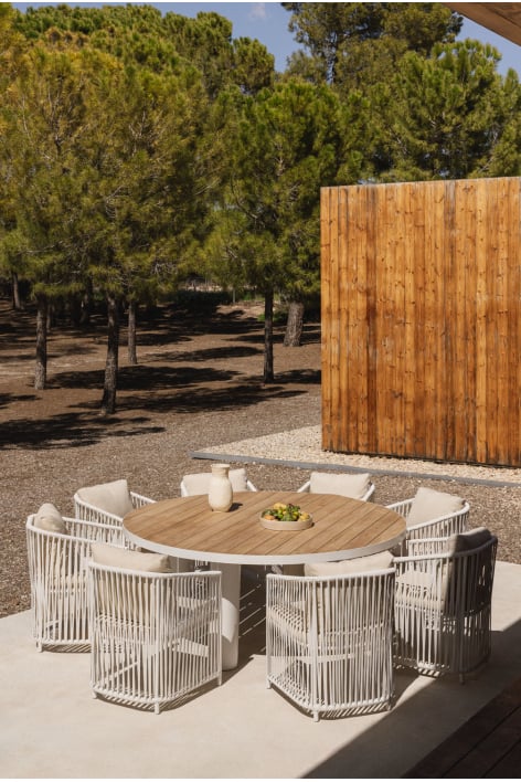 Riviera round table set, Ø180 cm, in teak wood and aluminum, and 8 Sophie garden chairs in aluminum and braided rope.