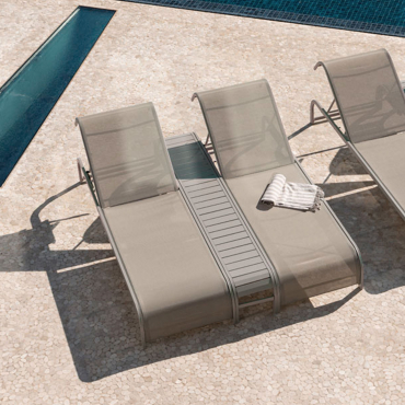 Set Of 2 Reclining Loungers And Side Table In Marietta Steel Moka Brown - Sklum