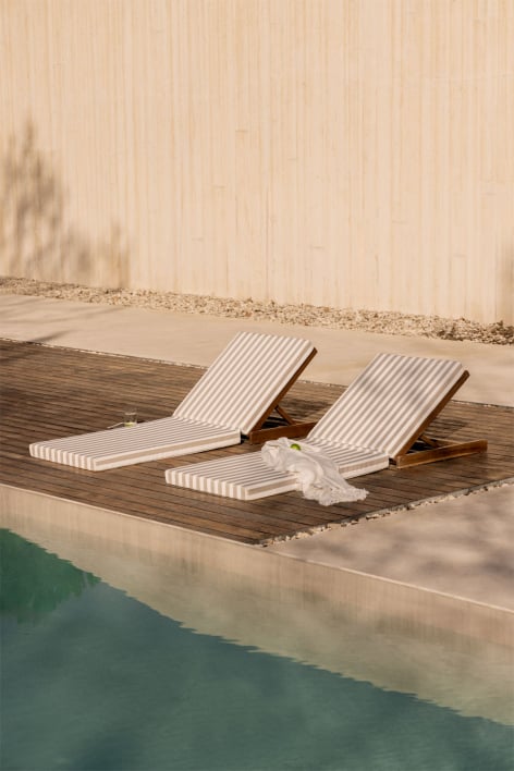 Idaira reclining acacia wood sun lounger