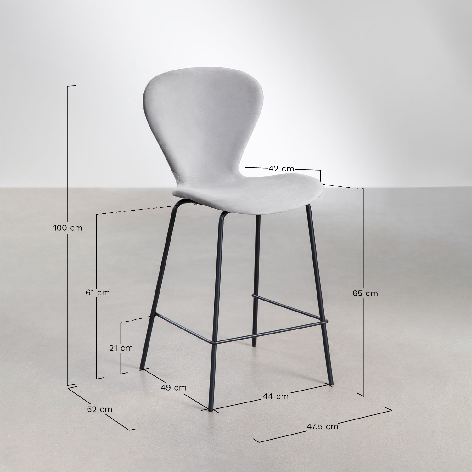 Pack of 4 Uit high stools, medidas