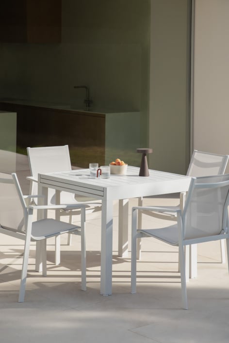 Starmi 90x180-90 cm extendable aluminum table set and 4 Eika garden chairs