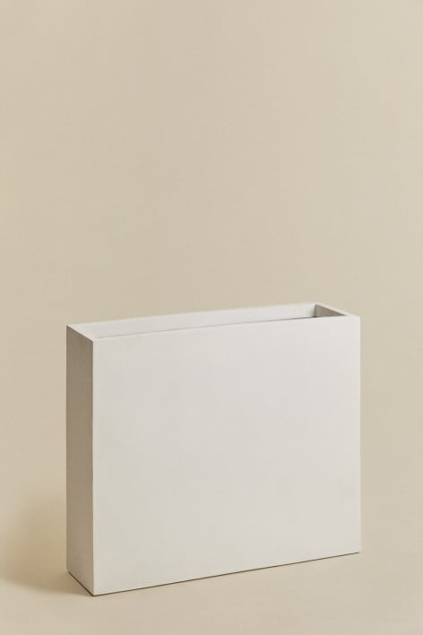 Neyrua cement planter