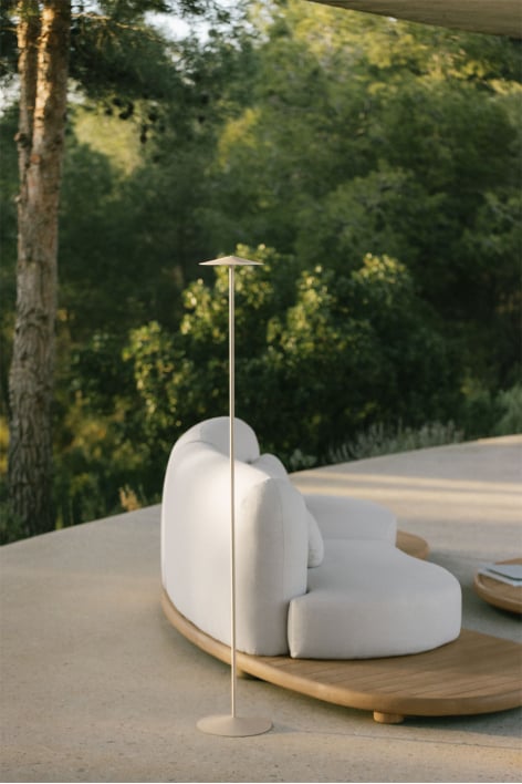 Wireless LED Outdoor Floor Lamp in Iron Emilein