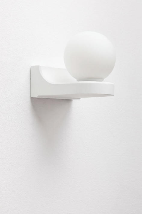 Lanham aluminum wall sconce - White