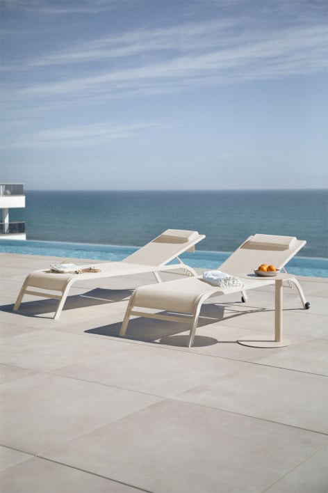 Reclining sun lounger with Therys cushion