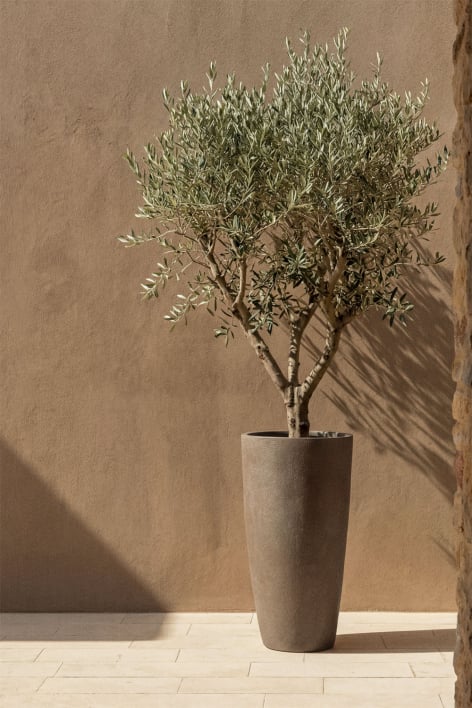 Outdoor cement planter Paige