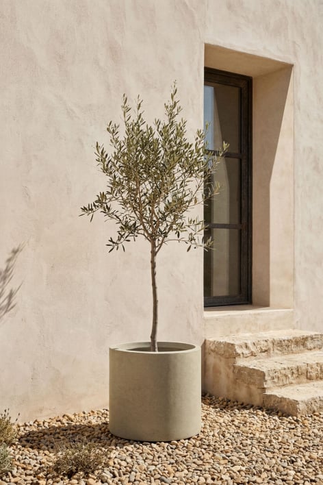 Aurevi outdoor cement planter