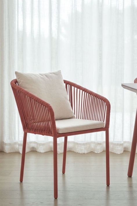 Arhiza Classic dining chair with braided rope armrests - Terracota