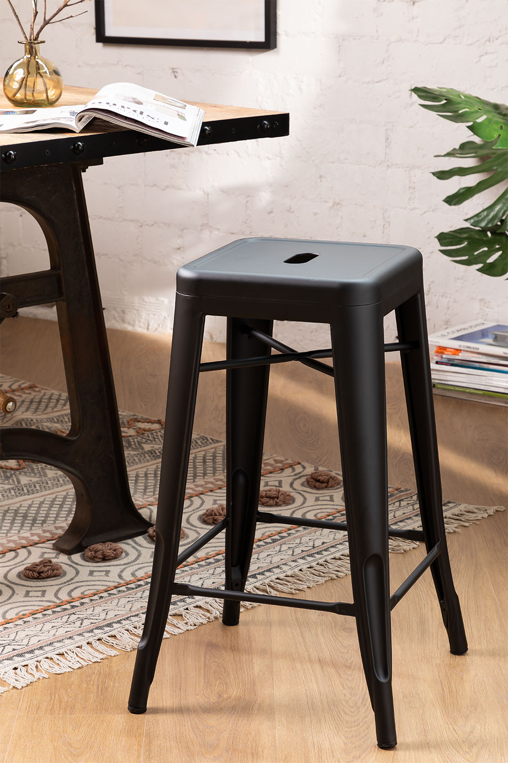 Steel Matte High Stool LIX