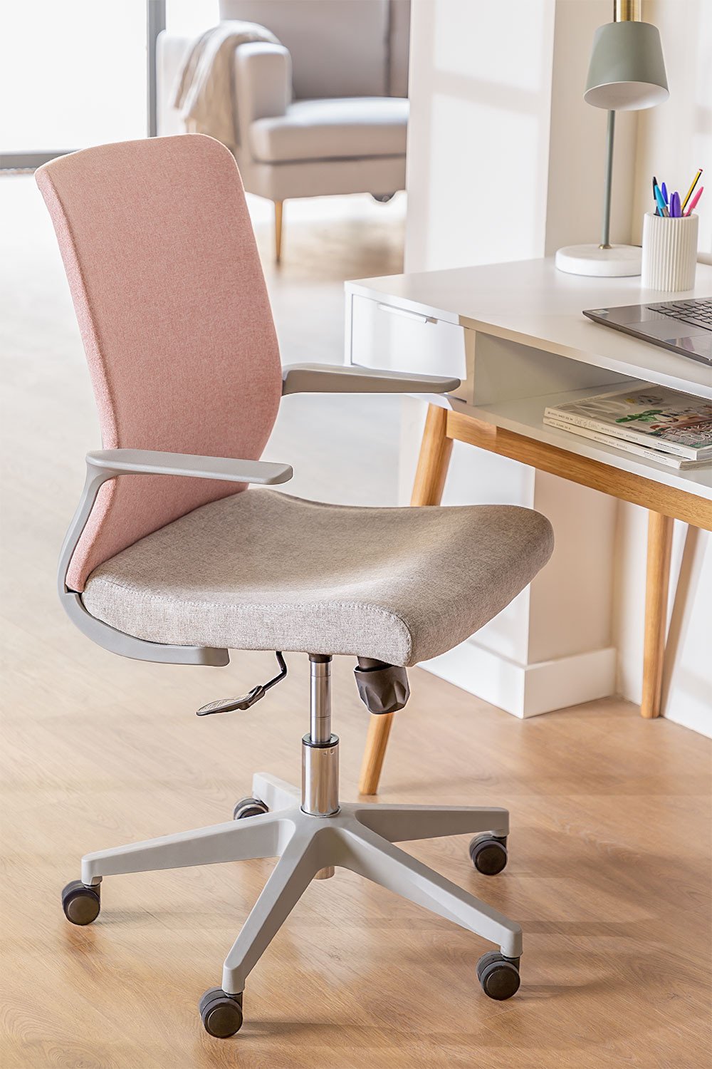 Office Chair on casters Yener , gallery image 1