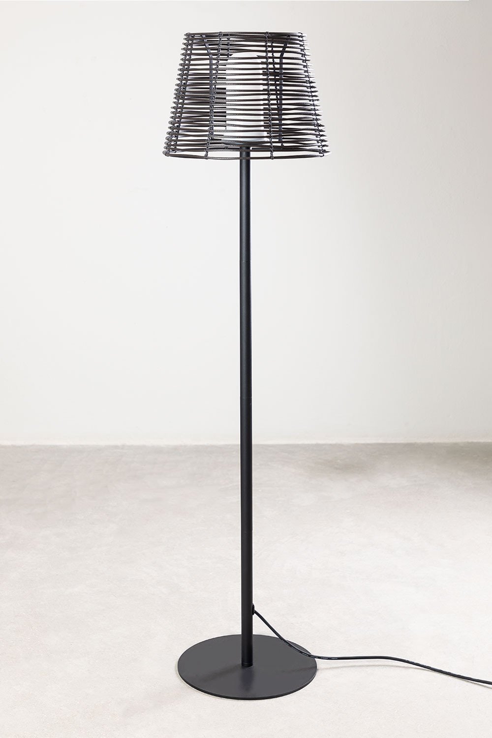 Outdoor Floor Lamp Bissel, gallery image 2