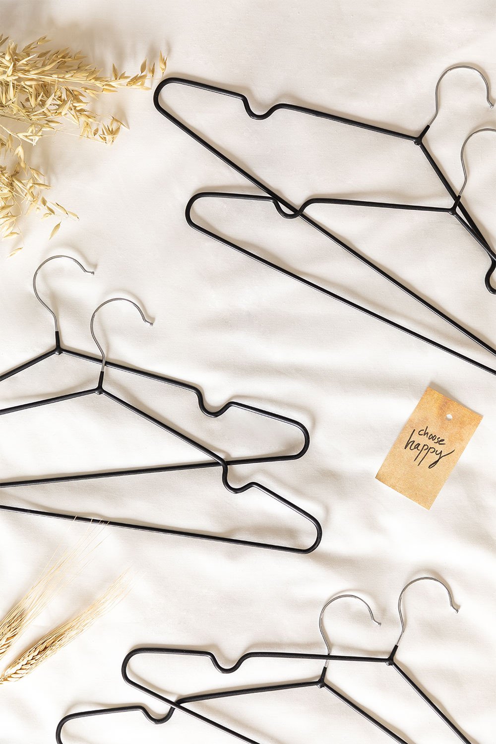 Set of 6 Clothes Hangers Anttal , gallery image 1