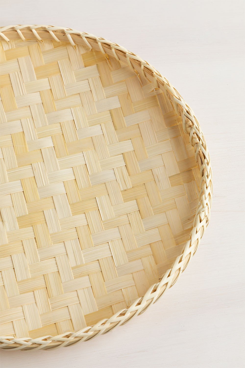 Round decorative tray Ø30 cm in bamboo Raimis, gallery image 3