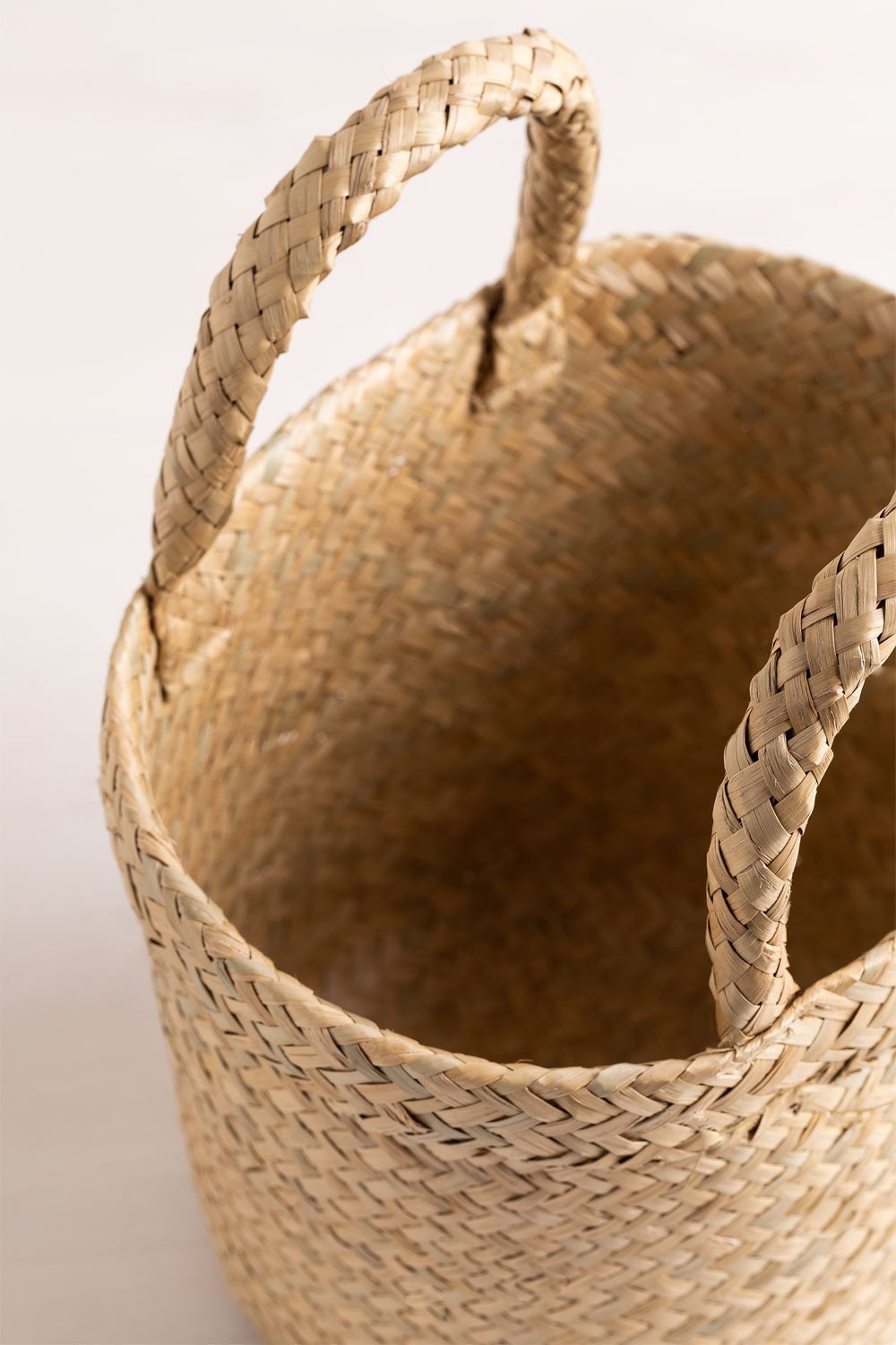 Holfo seagrass storage basket, gallery image 3