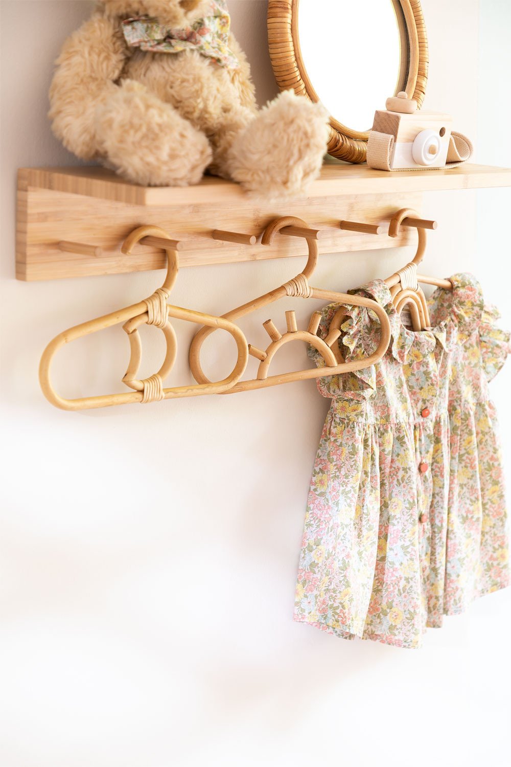 Set of 3 Rattan Hangers Binns Kids, gallery image 12