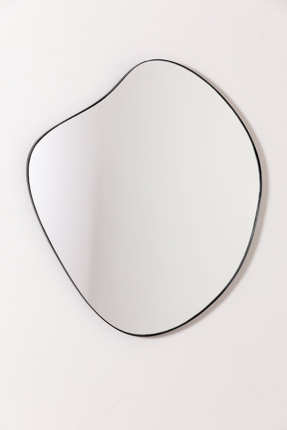 Metal wall mirror (60x67 cm) Astrid, gallery image 2