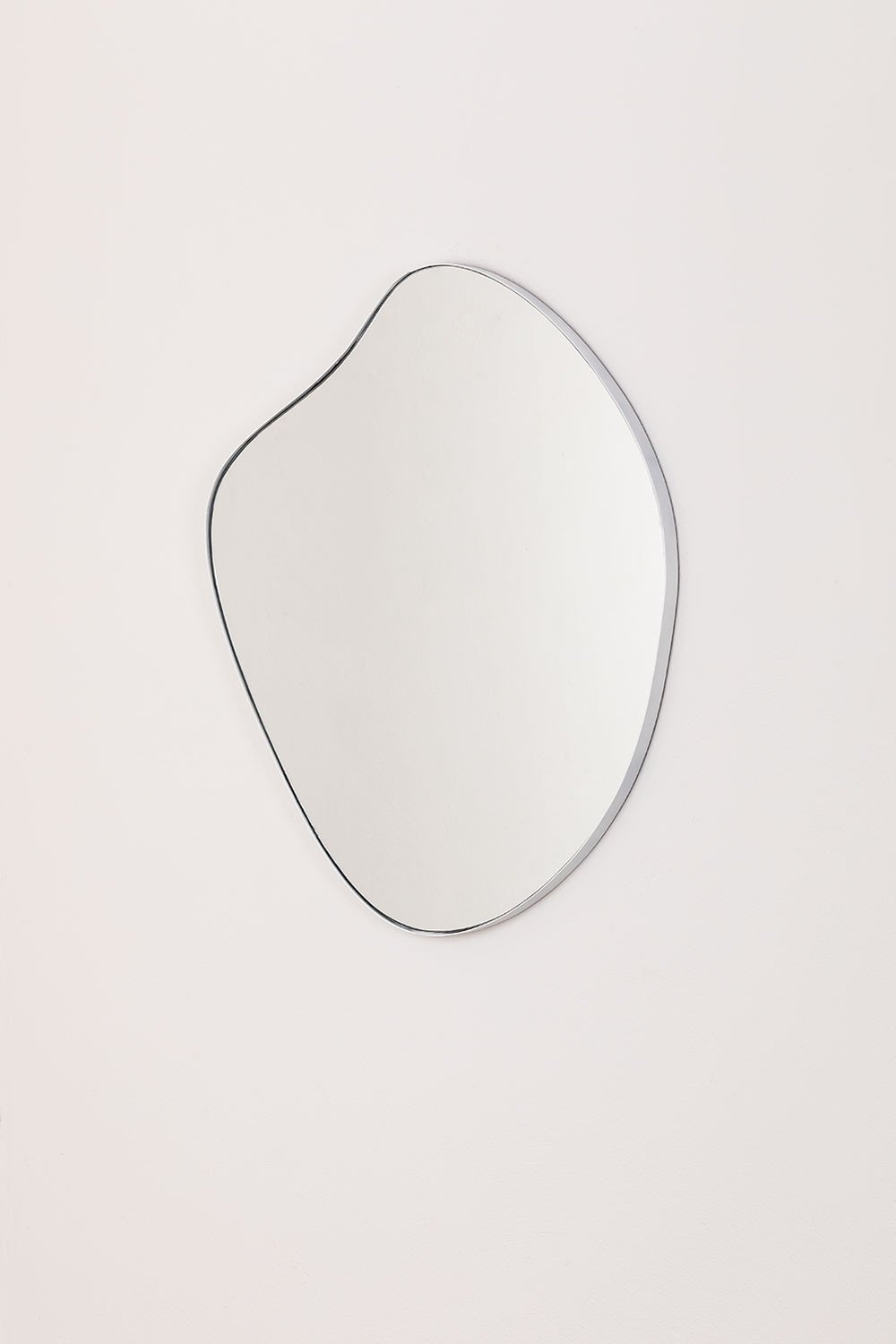 Metal wall mirror (60x67 cm) Astrid, gallery image 2