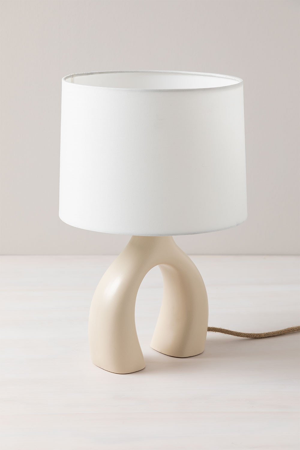 Ceramic Table Lamp Ympa, gallery image 1