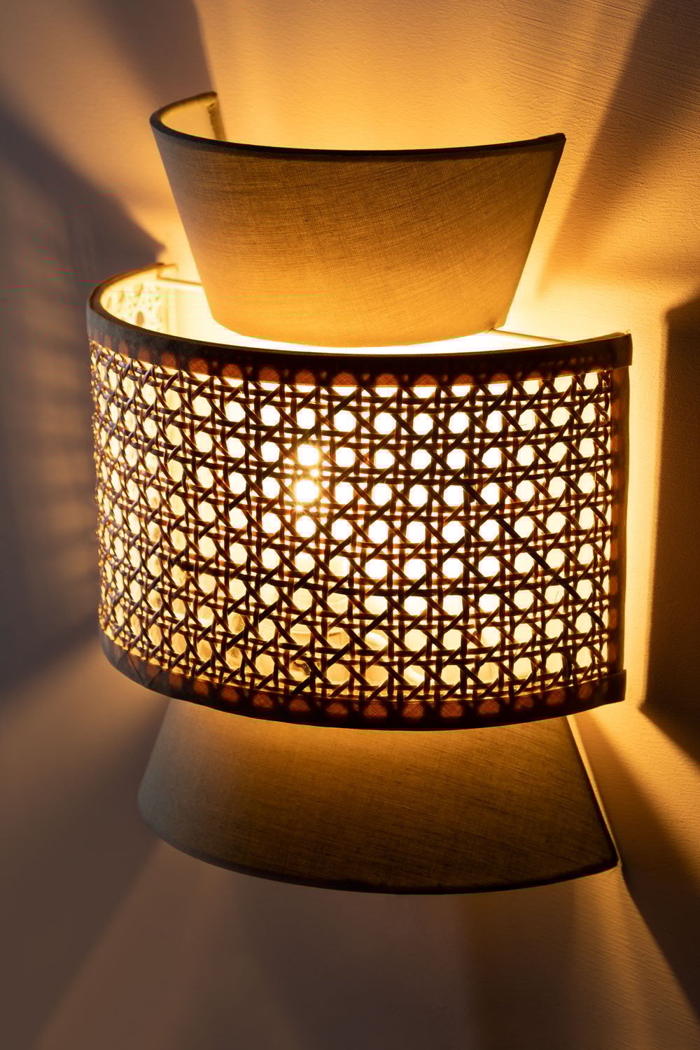 Yereh wall light, gallery image 3