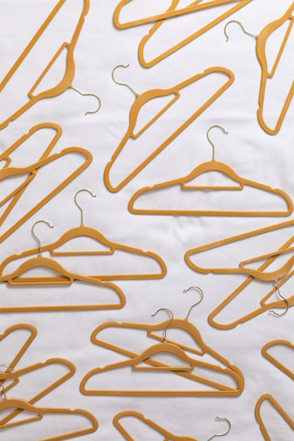 Set of 20 Clothes Hangers Palou Gold, gallery image 1