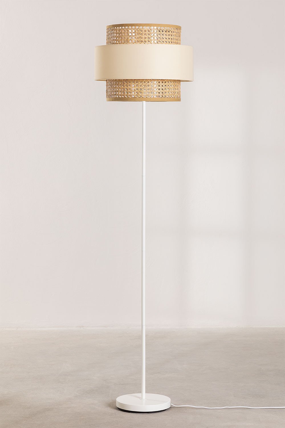 Rattan Floor Lamp Satu, gallery image 1