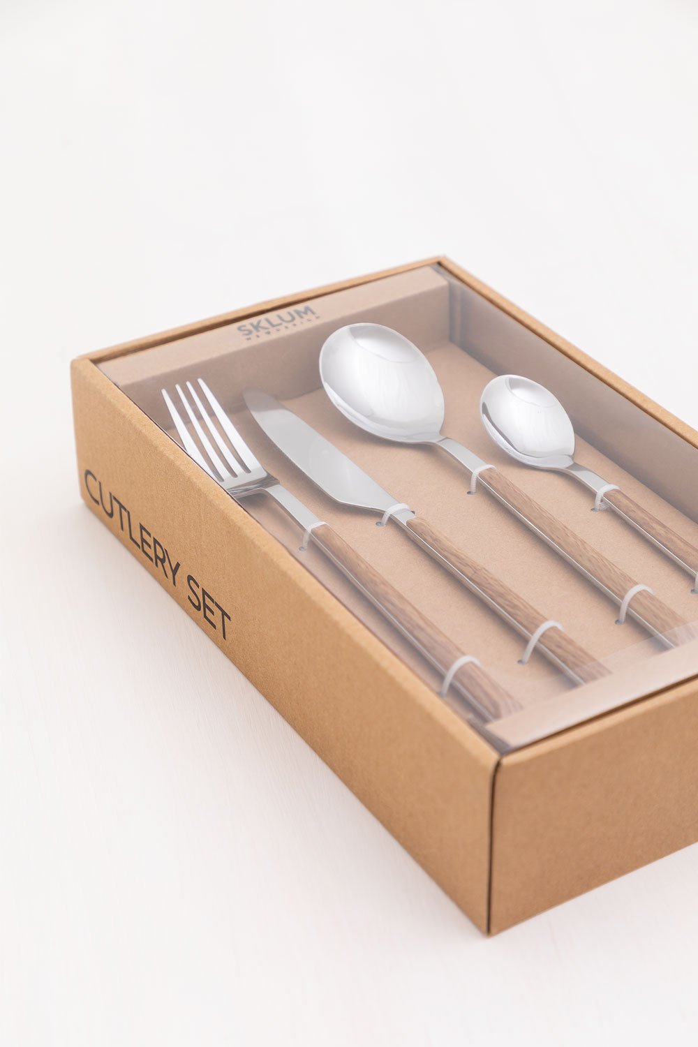 Priya Wood Effect Cutlery Set 16 pieces, gallery image 7