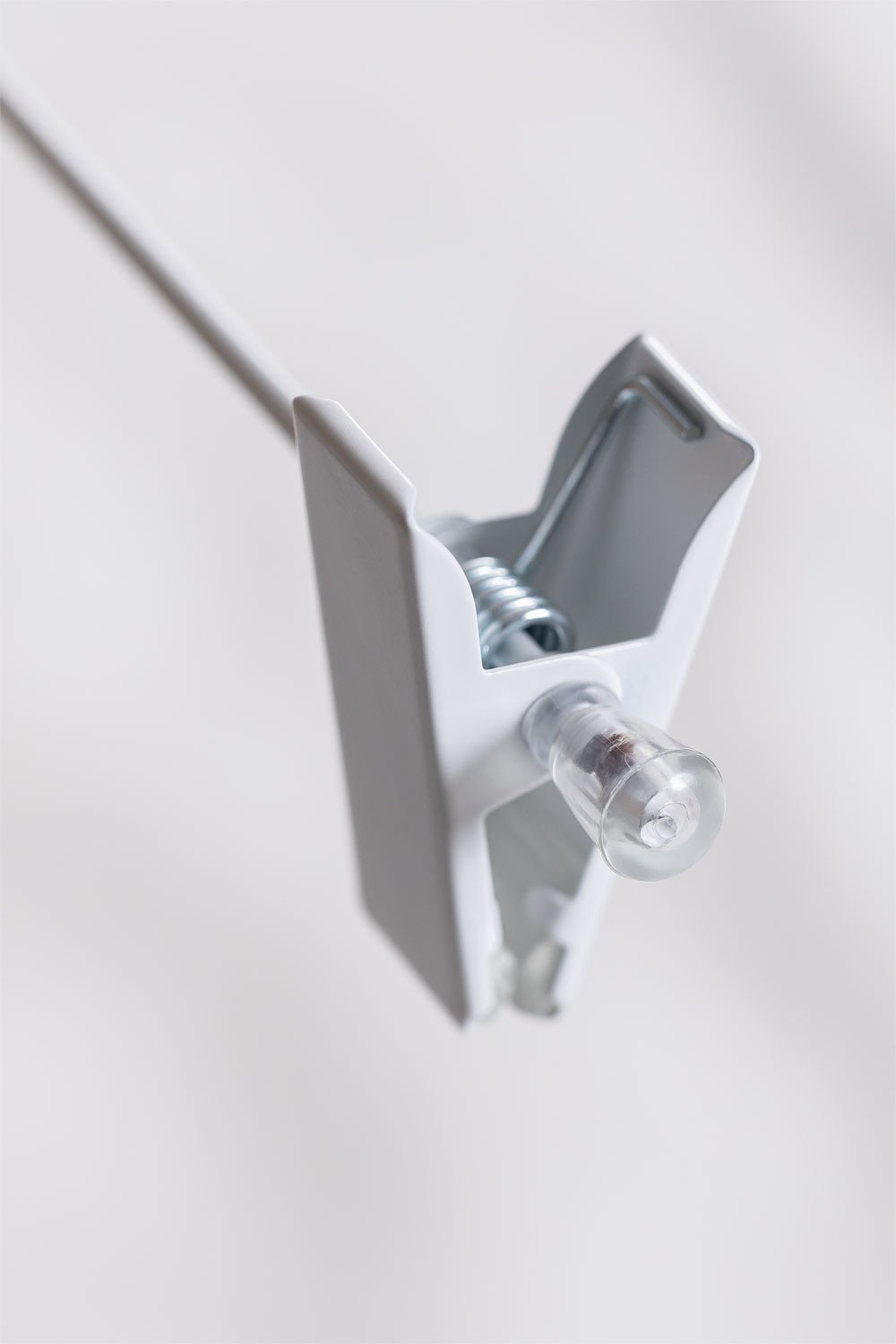 Set 6 Clothes hangers with clip Säly , gallery image 5