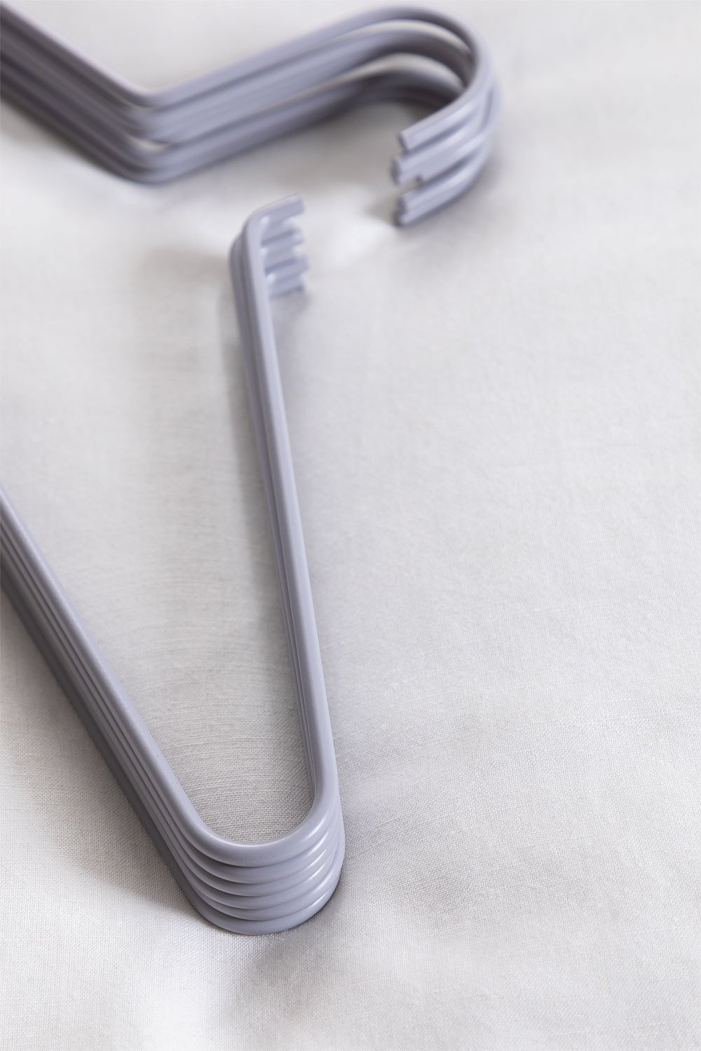 Set of 6 ultra-thin Clothes Hangers Alham  , gallery image 3
