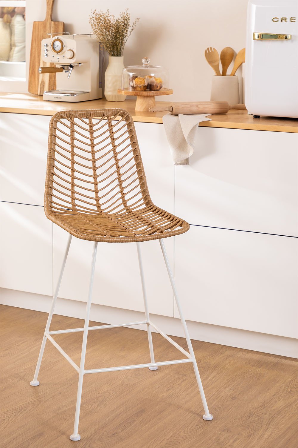 Rattan bar deals stools white legs