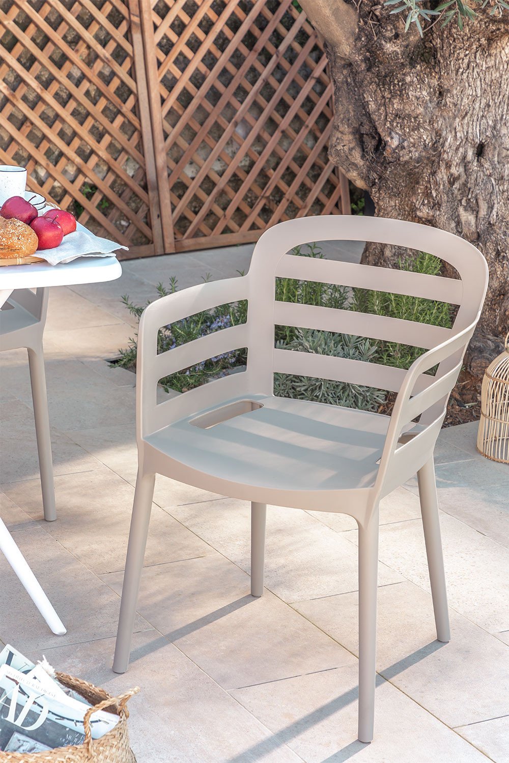 Stackable Garden Chair with Armrests Gerum, gallery image 1
