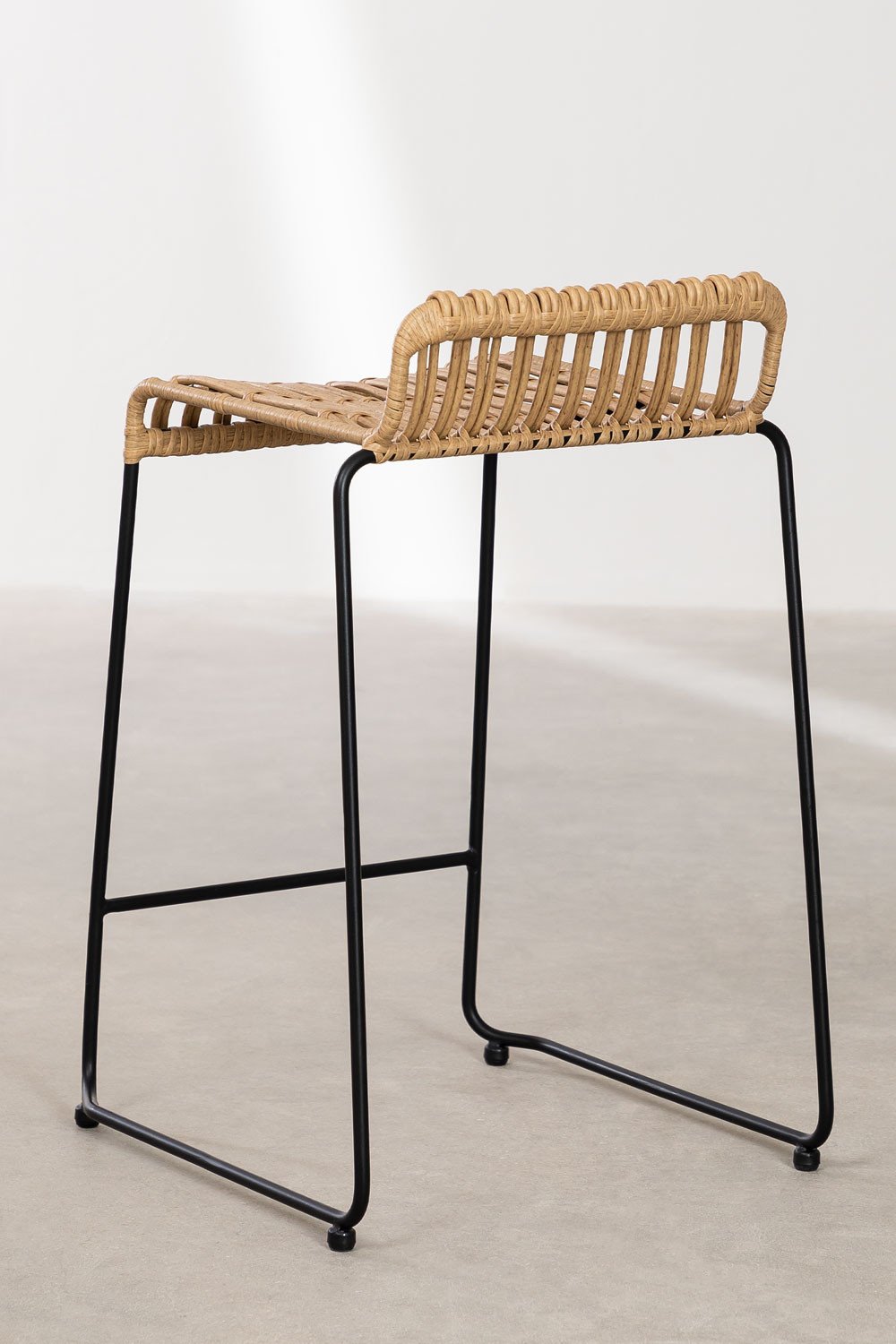 Aroa High Garden Stool in Synthetic Rattan (77.5 cm), gallery image 5