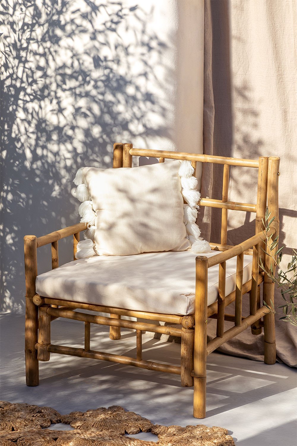 Bamboo Armchair Nui, gallery image 1