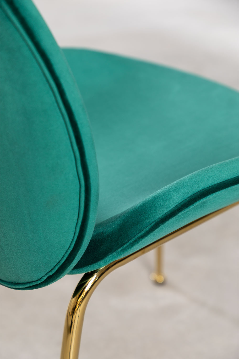 Pary Pack of 4 Velvet Chairs SKLUM