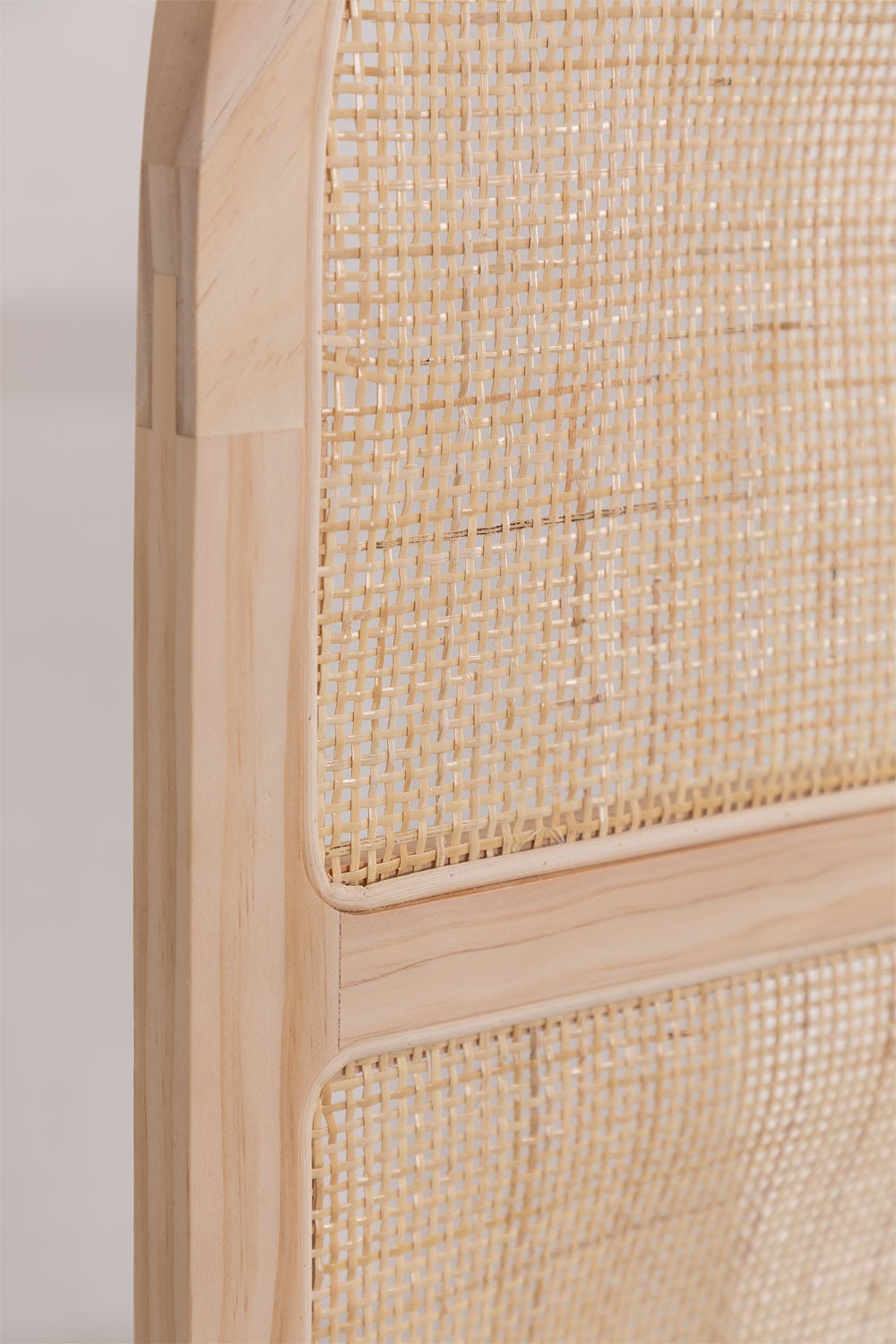 Rattan & Wood Screen Reyna, gallery image 4