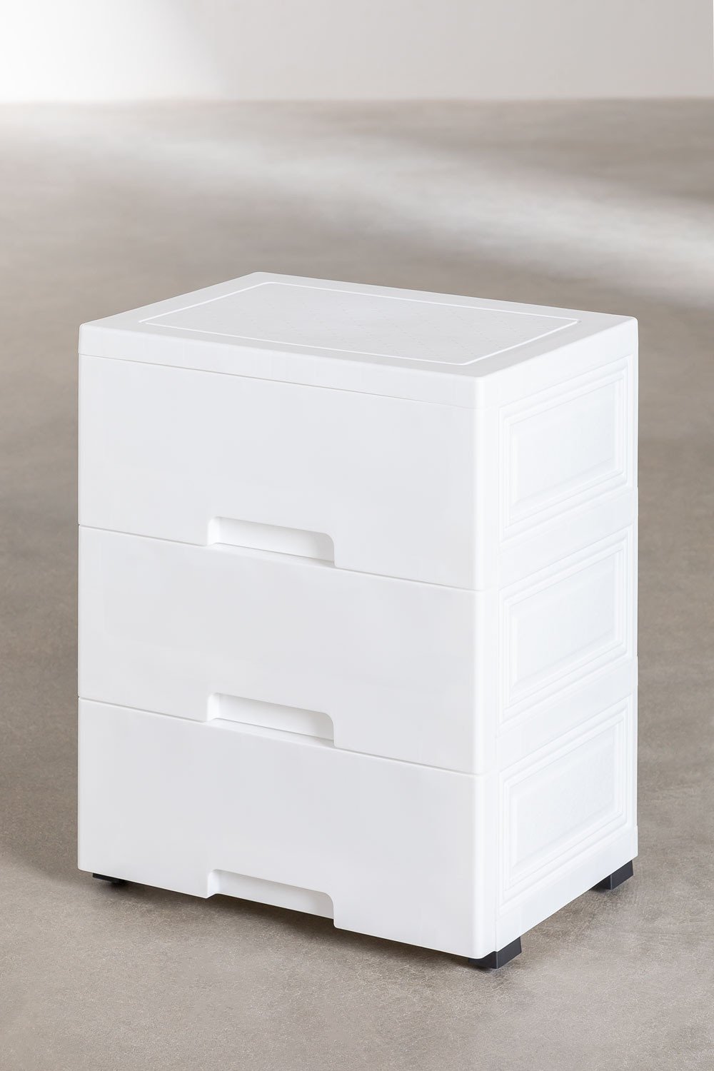 Chest of drawers Beysi, gallery image 1
