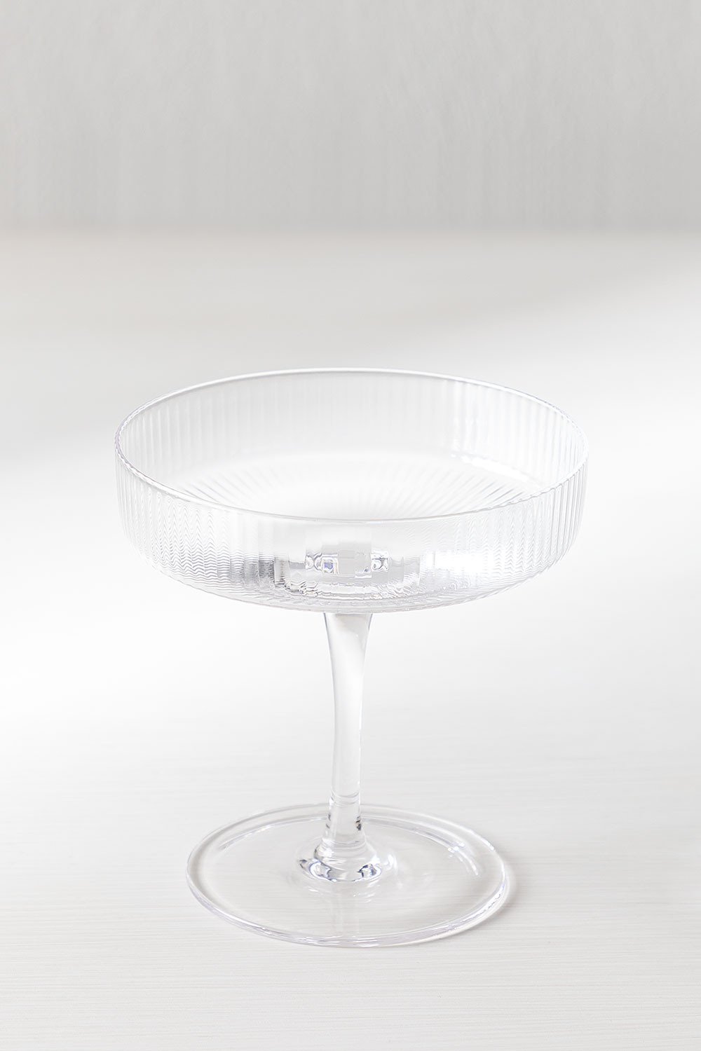 Pack of 4 Cocktail Glasses Yulia , gallery image 2