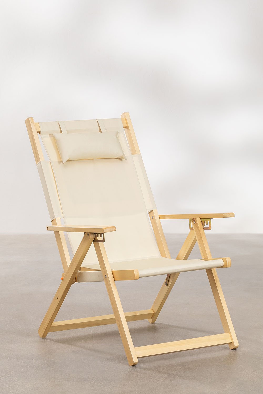 Folding Garden Chair in Cleita Wood, gallery image 1