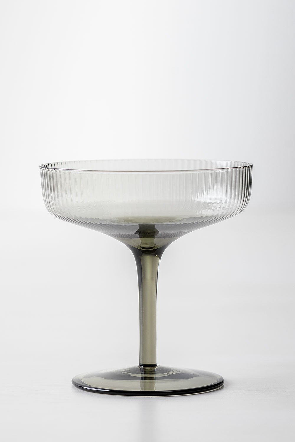 Pack of 4 Cocktail Glasses Yulia , gallery image 3