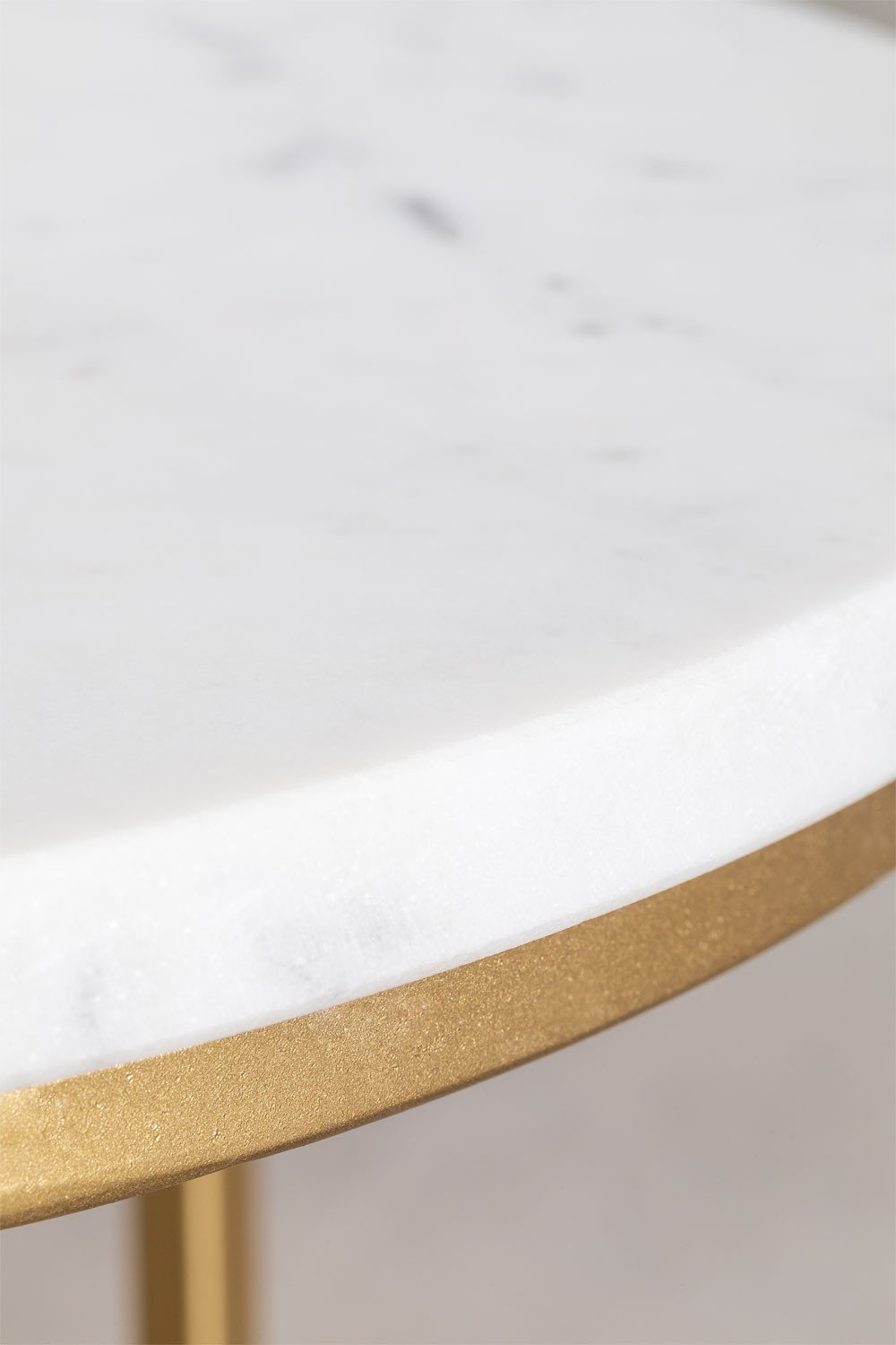 Round side table Ø40 cm in Kaley marble, gallery image 4