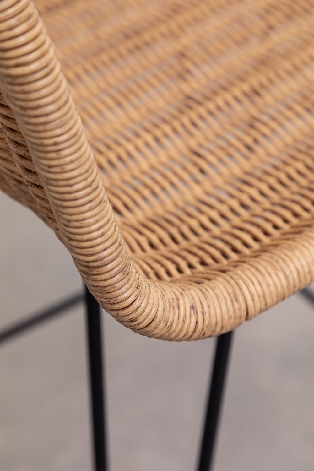 Sunset Vali Wicker Bar Stool, gallery image 5