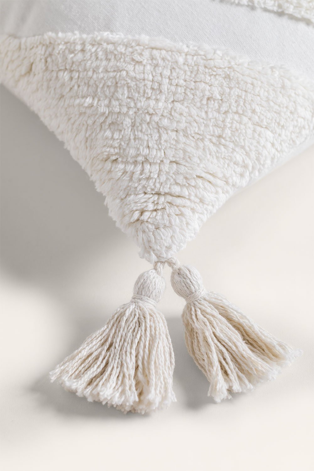 Square cushion 45x45 cm in Sowyer cotton, gallery image 6