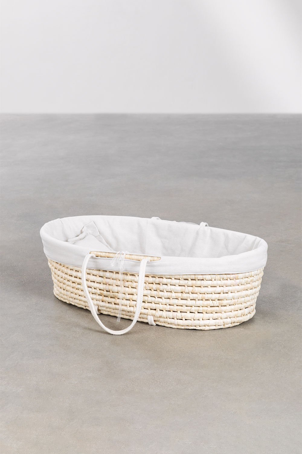 Padded Rattan Carrycot for Crib Fabian , gallery image 2